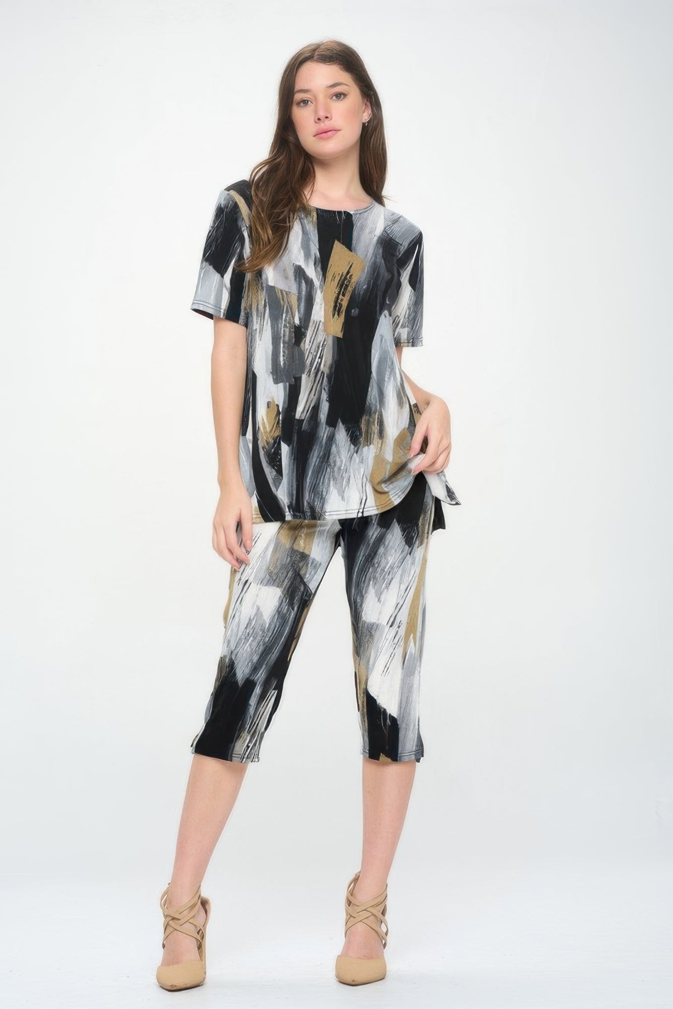 Matching Capri Pant Set In Plus Size