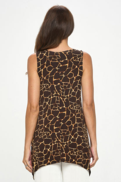Print Hit Shark Bite Hem Tank
