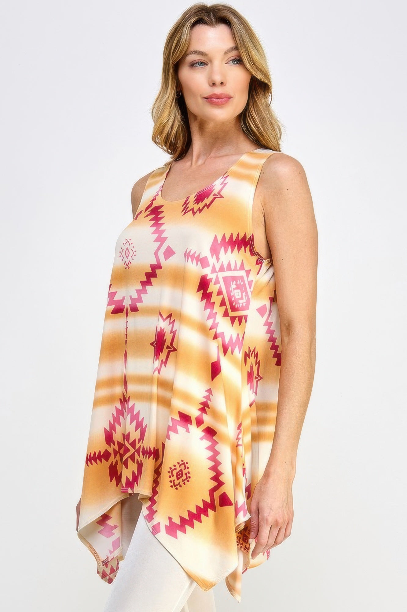 Hit Handkerchief Hem Tank