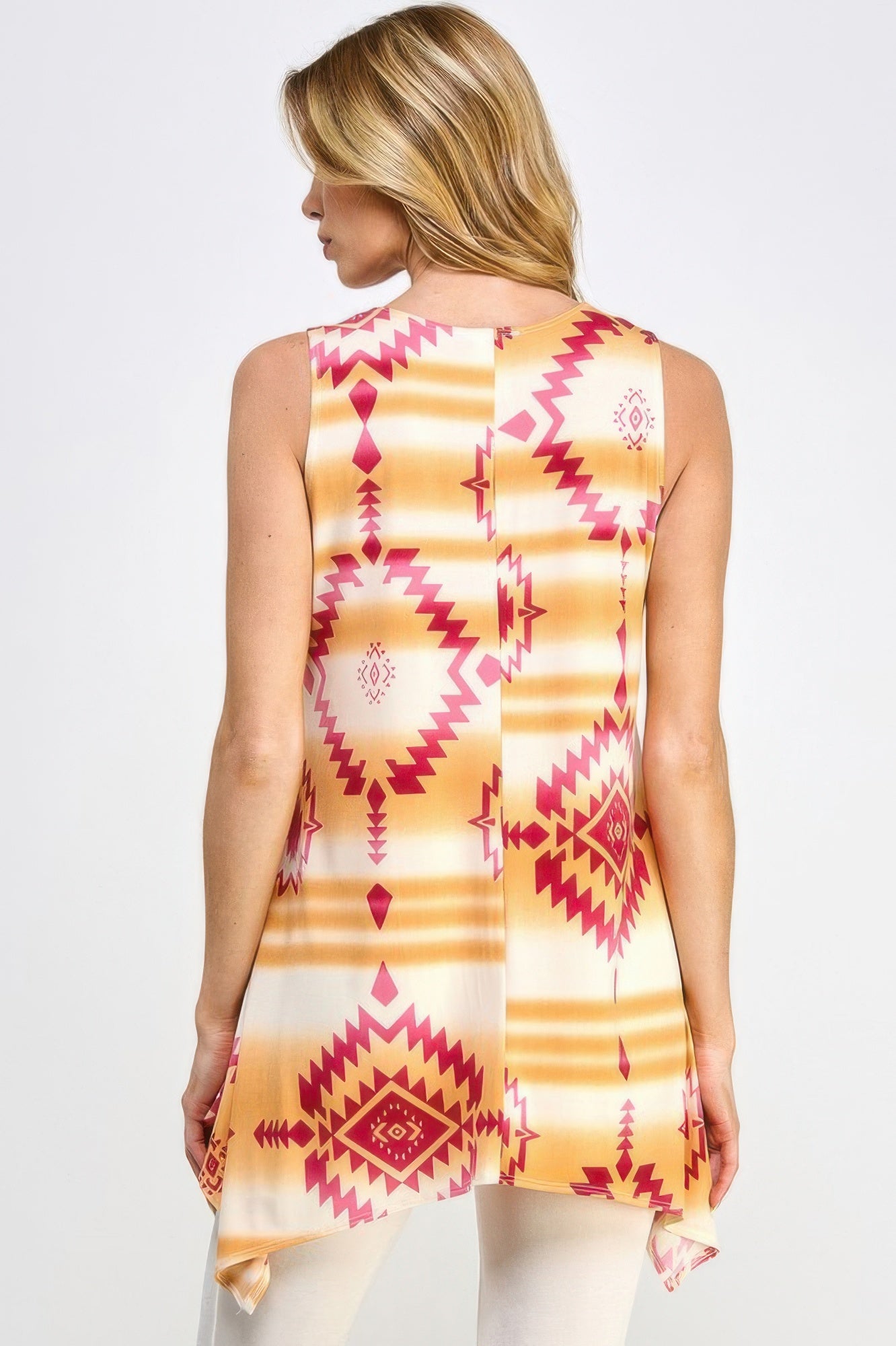 Hit Handkerchief Hem Tank