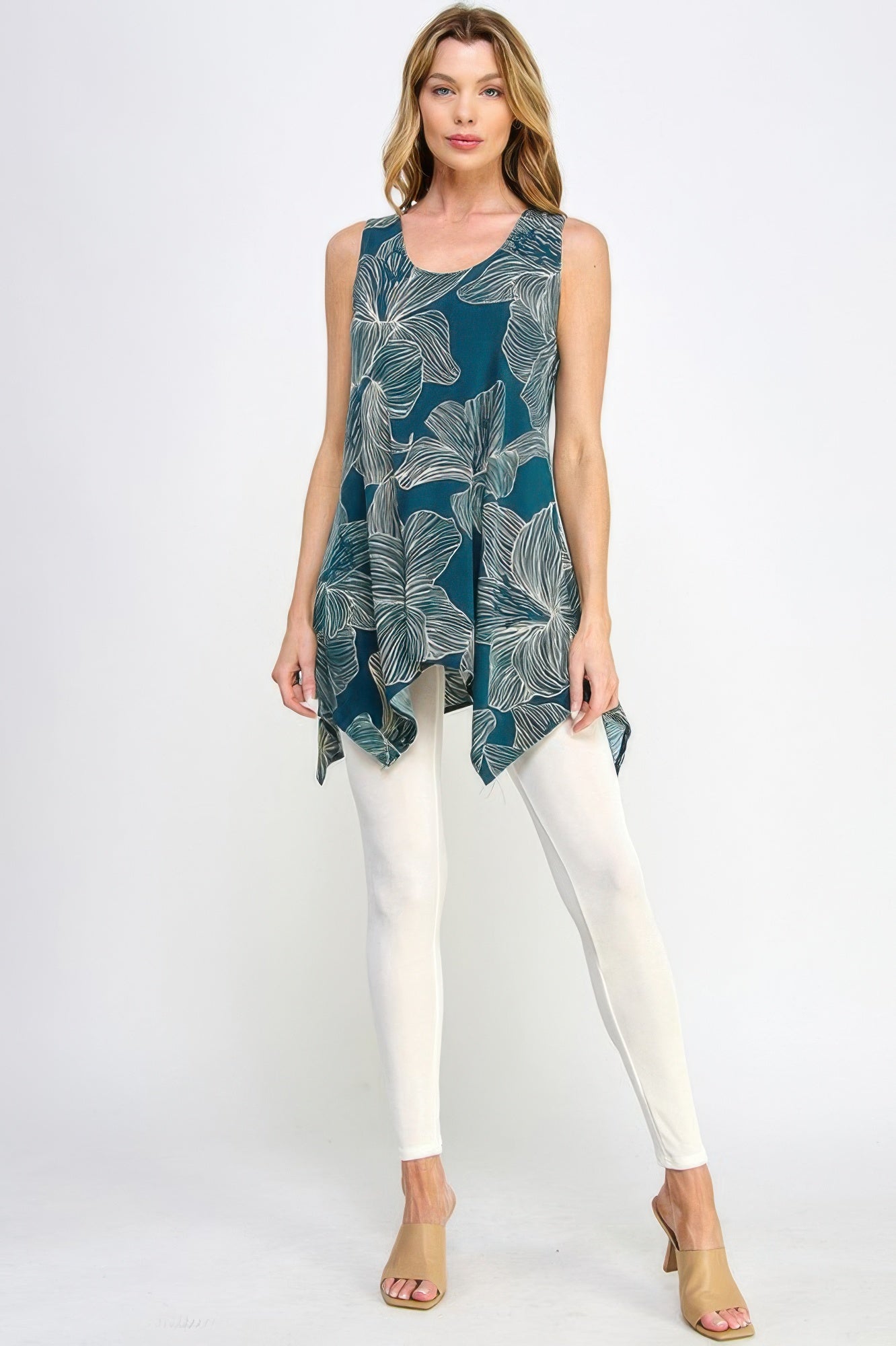 Hit Handkerchief Hem Tank
