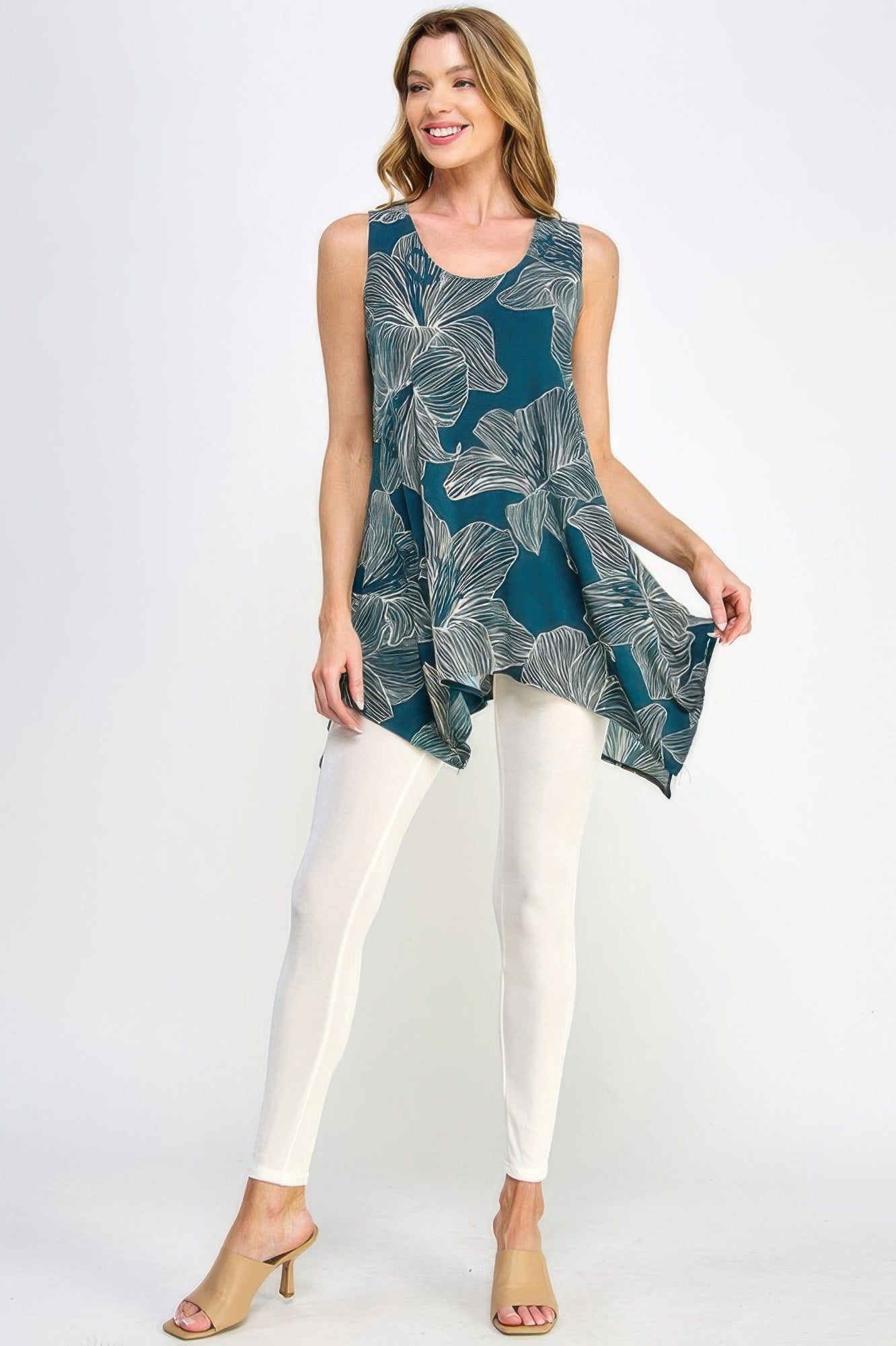 Hit Handkerchief Hem Tank