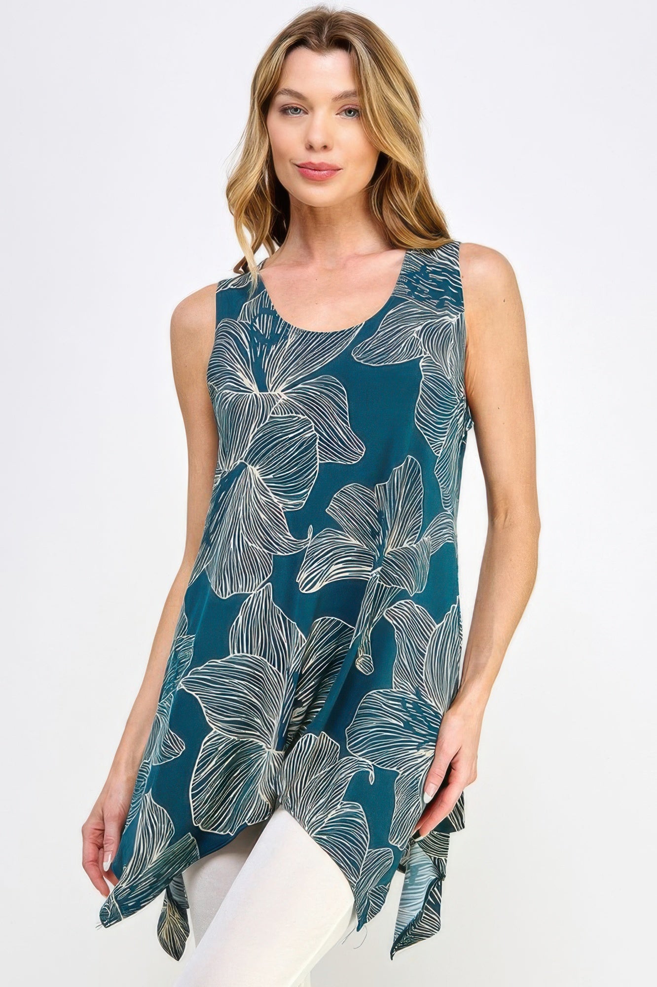 Hit Handkerchief Hem Tank