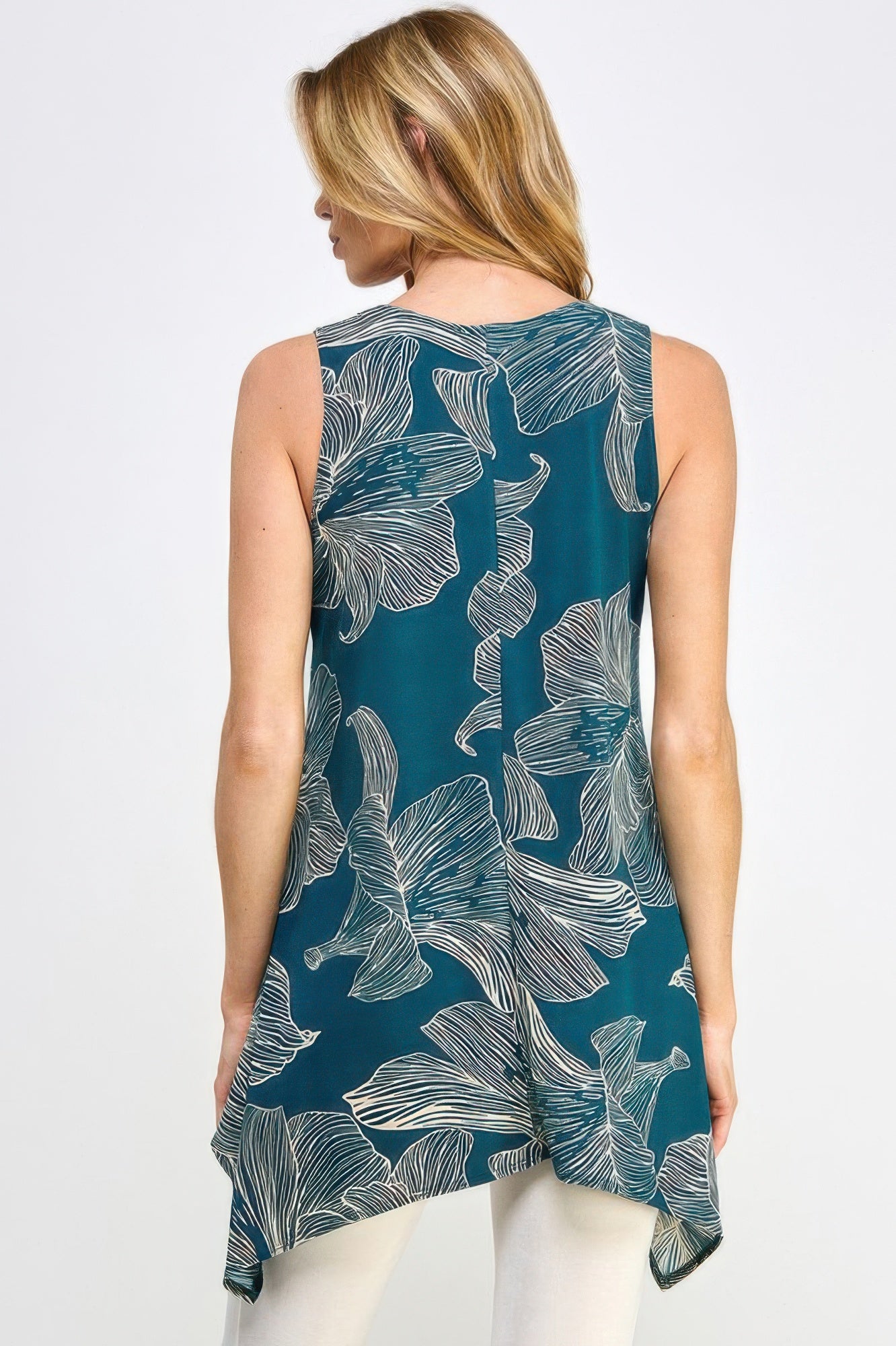 Hit Handkerchief Hem Tank