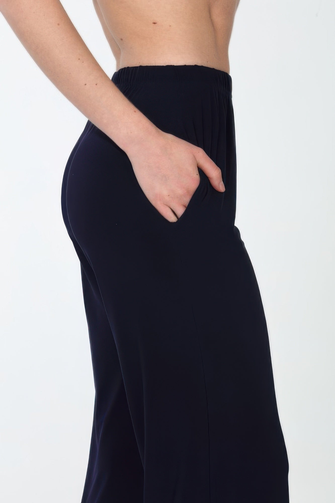 Hit Wide Leg Ankle Length Pants