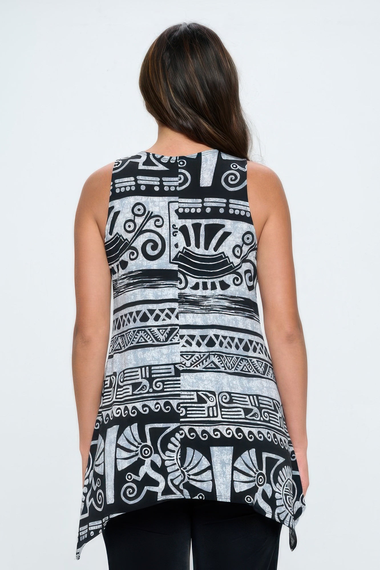 Plus Size Hit Shark Bite Hem Tank