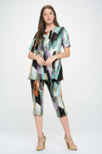 Short Sleeve Top Capri Pants Set