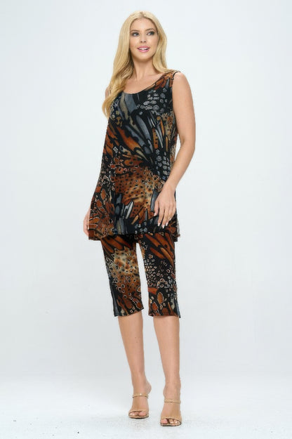 Round Neck Tank Top And Capri Pants Set