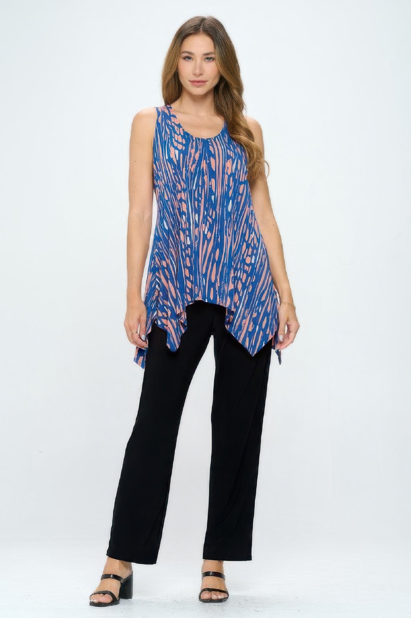 Hit Handkerchief Hem Tank