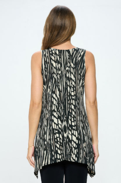 Hit Handkerchief Hem Tank