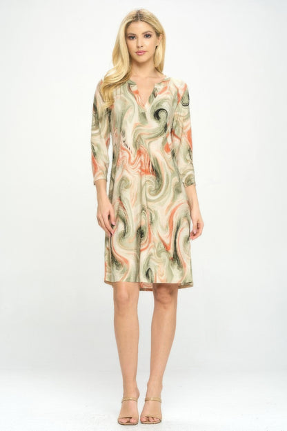 Hit Notch Neck Quarter Sleeve Dress