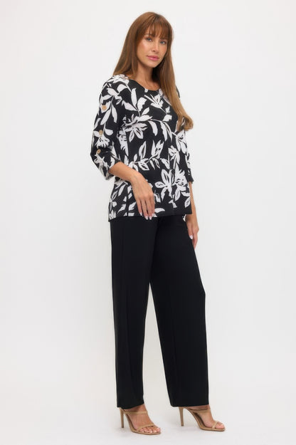 Hit Side Button Sleeve Top