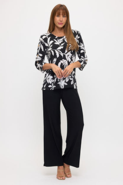 Plus Size Hit Side Button Sleeve Top