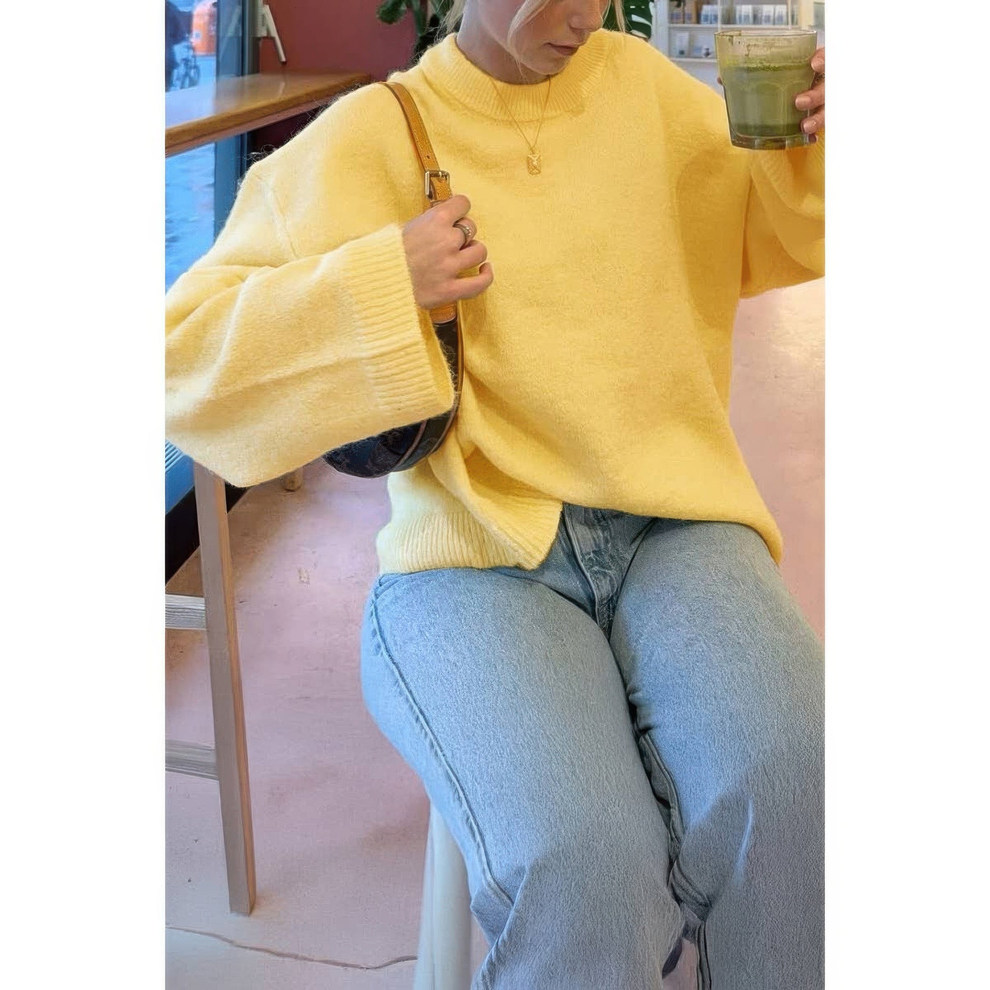 Round Neck Long Sleeve Knitted Loose Sweater