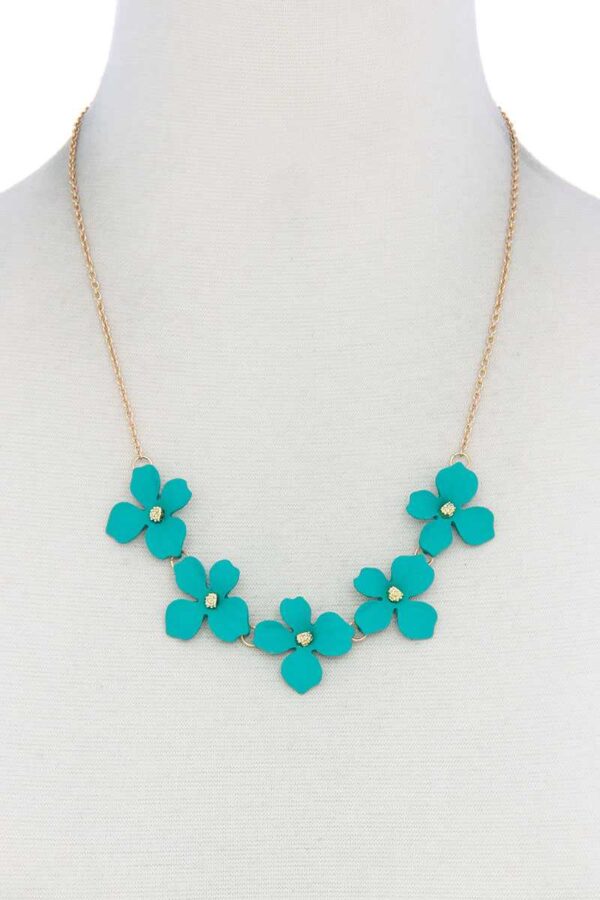 Flower Necklace – Colorful Floral Pendant, 18″