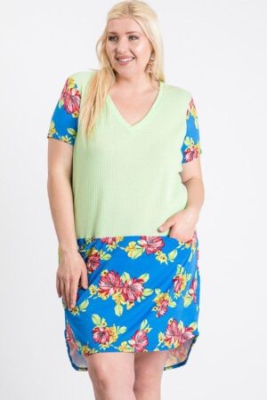 Plus Size Floral-Blocked Midi Dress with Front Pocket