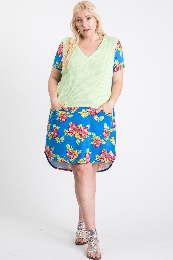 Plus Size Floral-Blocked Midi Dress with Front Pocket