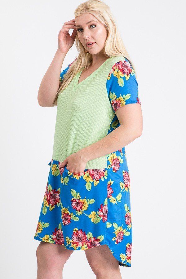 Plus Size Floral-Blocked Midi Dress with Front Pocket