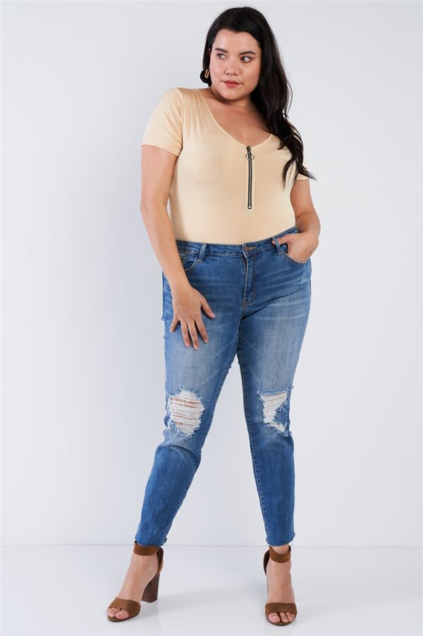 Plus Size Scoop-Neck Bodysuit with Front Zip – Fuchsia