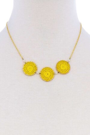 Triple Circle Pendant Necklace – Yellow Finish
