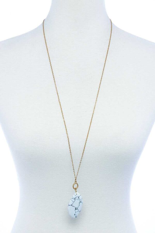 Oval Stone Pendant Long Necklace – Adjustable Metal Chain