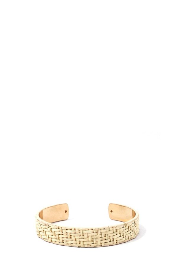 Chic Designer Bracelet – Mixed-Material Statement