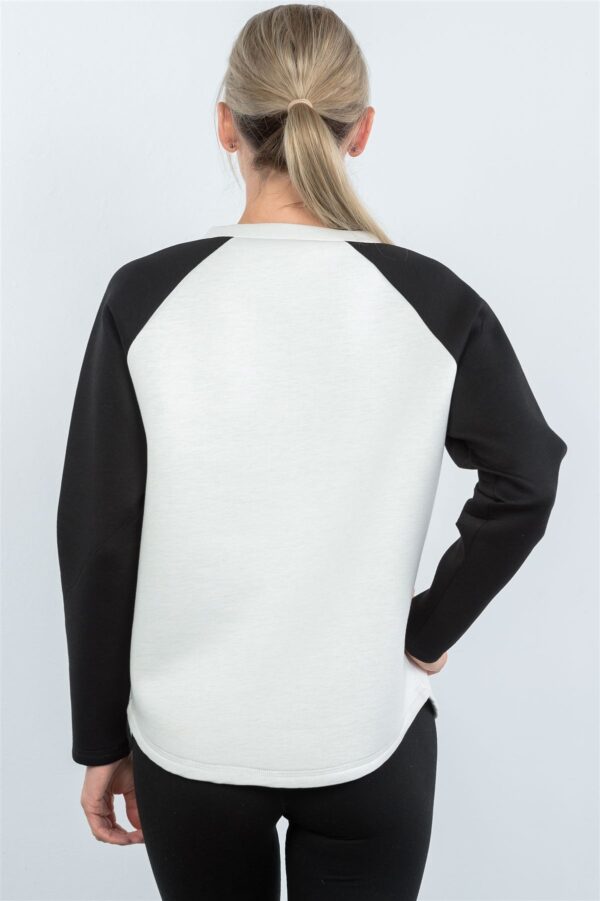 Contrast Sleeve Curved-Hem Cotton Sweater