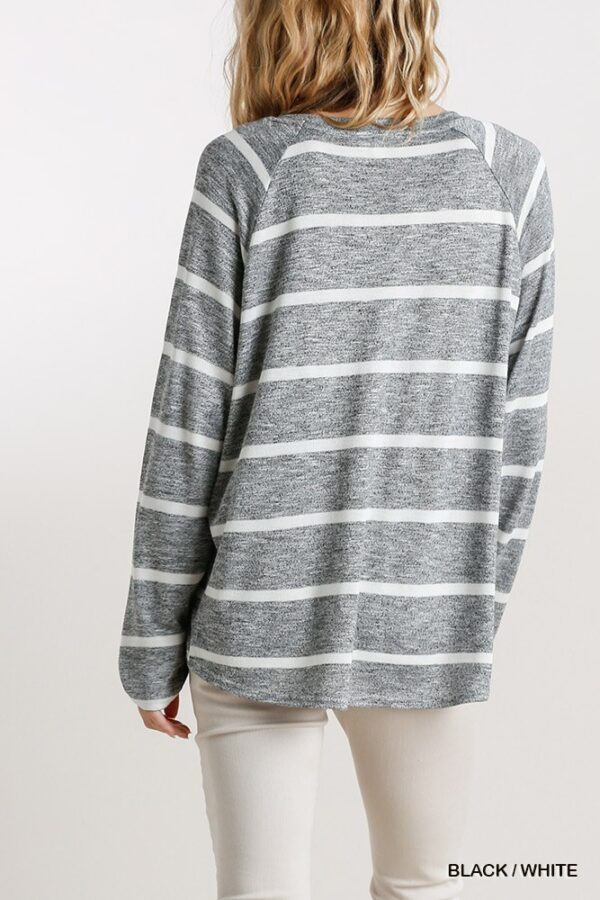 Striped Round Neck Long Sleeve Top in Black & White