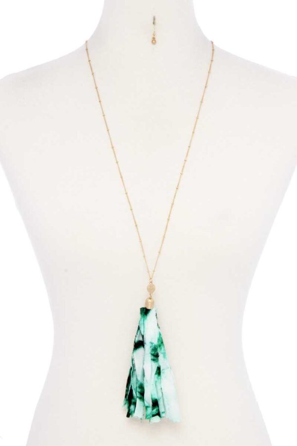 Tie-Dye Fabric Tassel Necklace – Pink/Blue/Green