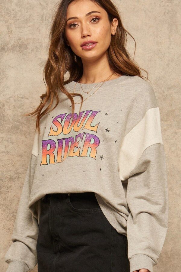 French Terry Graphic Sweatshirt with Batwing Sleeves – Heather Grey