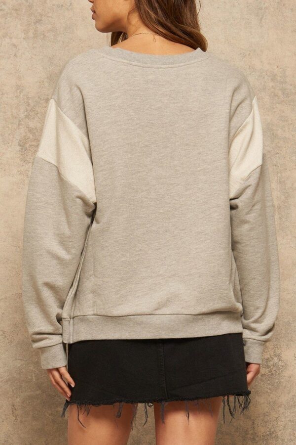 French Terry Graphic Sweatshirt with Batwing Sleeves – Heather Grey