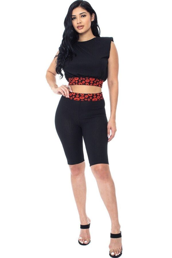 Leopard-Detail Shoulder Pad Biker Shorts Set – Black/Red