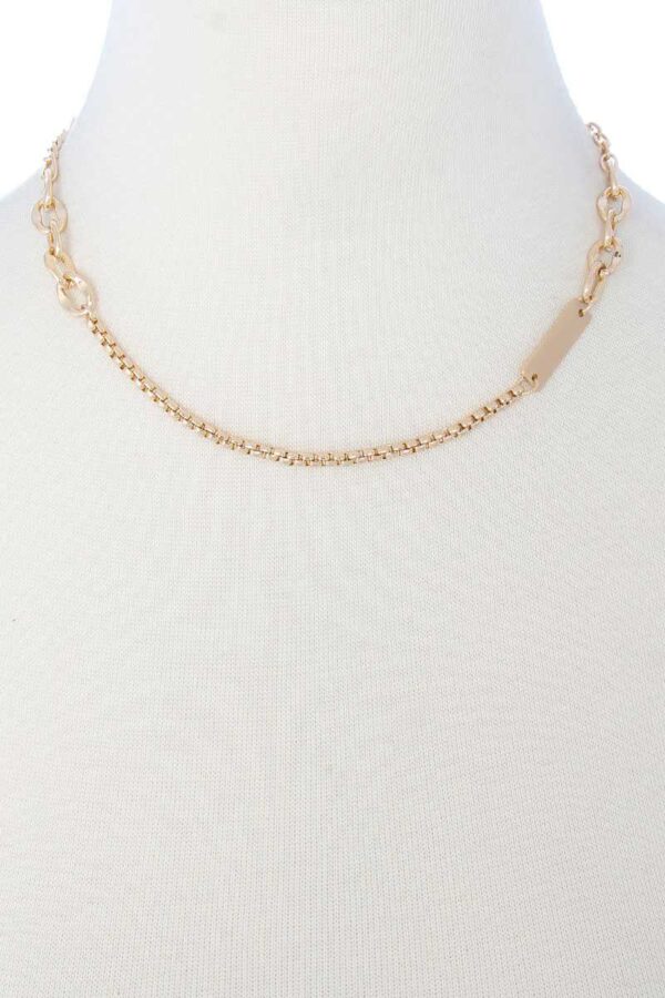 Metal Chain Necklace – Classic Chain in Gold, Worn Gold or Silver