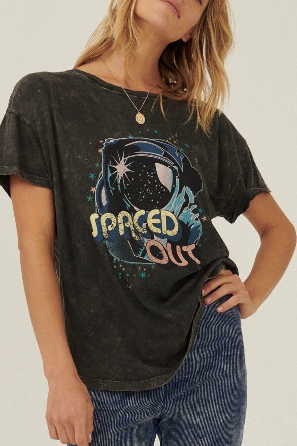 Mineral Wash Astronaut Graphic Tee – Charcoal