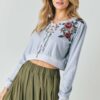 Cropped Sweatshirt with Floral Embroidery – Heather Grey