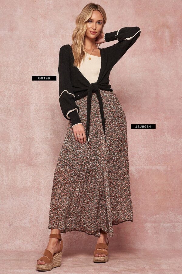 Textured Cropped Knit Cardigan with Bishop Sleeves – Black