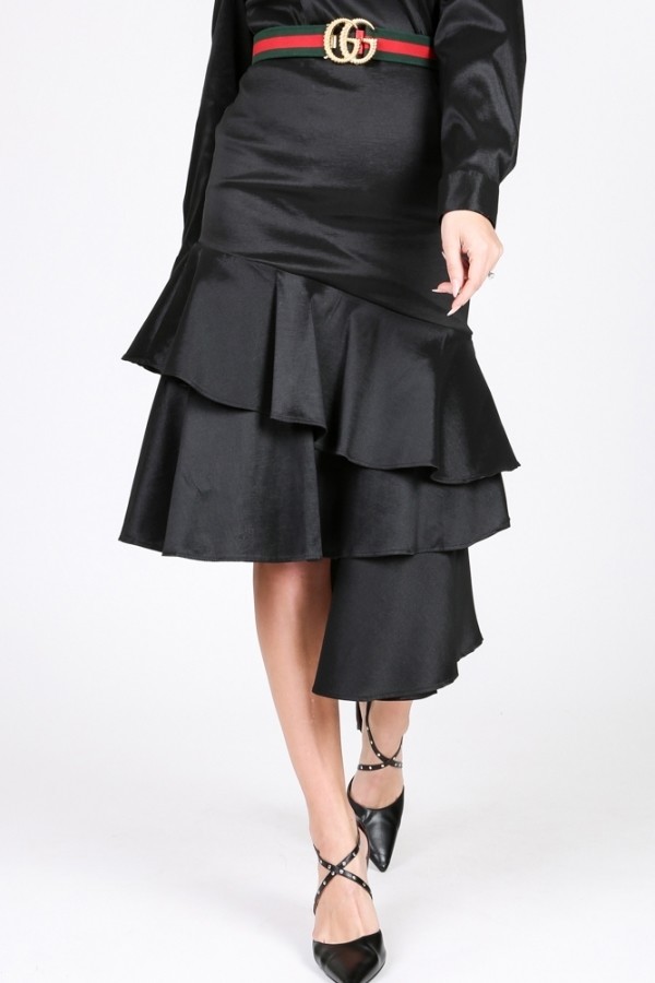 Asymmetrical Ruffle Hem Satin Skirt – Black