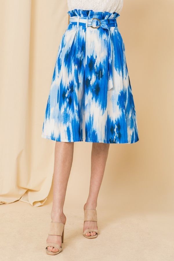 Printed Paper-Bag Skirt with Self-Buckle Belt – Off White/Blue