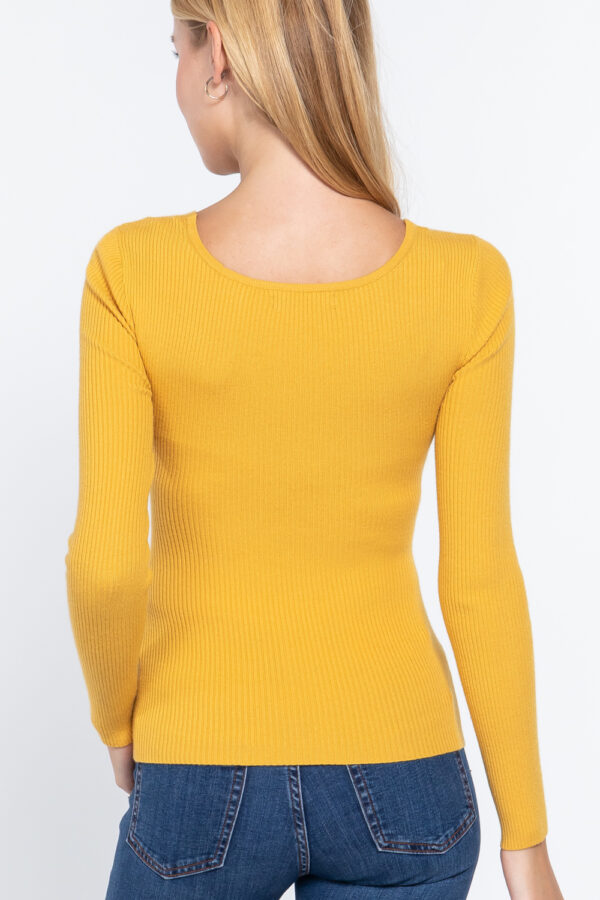 Long-Sleeve Twist-Front V-Neck Sweater – Honey Mustard