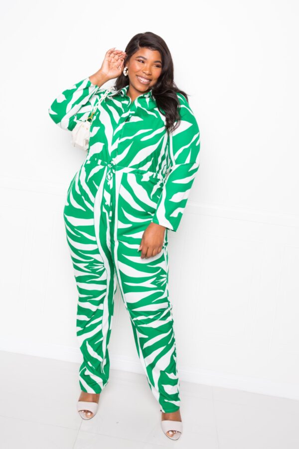 Plus-Size Button-Up Long Sleeve Jumpsuit – Green/White