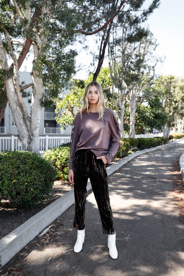 Long-Sleeve Cut-Out Sweater with Strap Detail – Cocoa