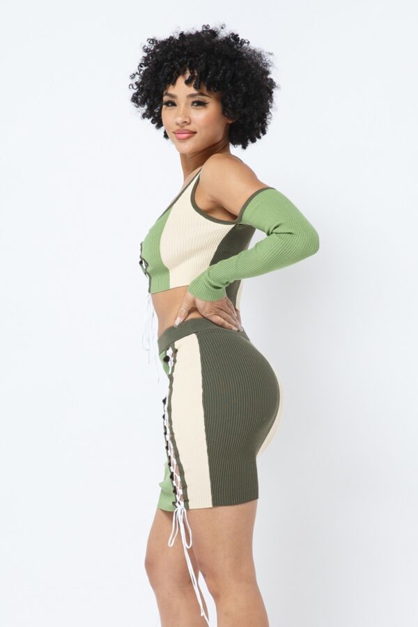 Color Block Set in Olive – 70% Rayon, 30% Nylon