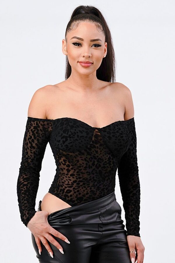 Leopard Print Off-Shoulder Bodysuit – Black