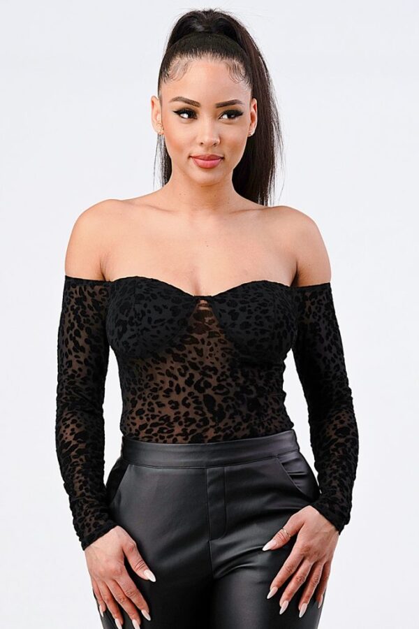 Leopard Print Off-Shoulder Bodysuit – Black