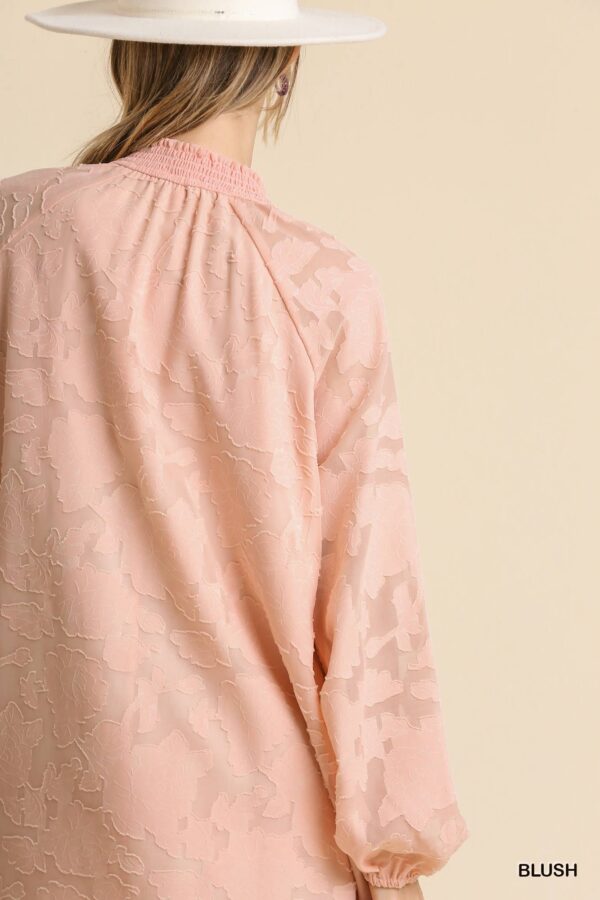 Jacquard Raglan Smocked Tie-Neck Dress – Blush