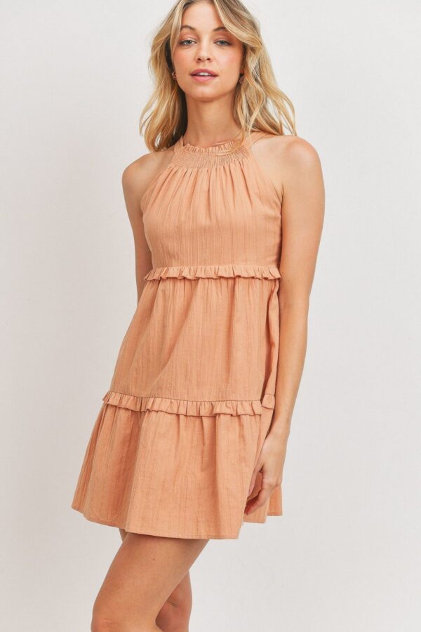 Tiered Textured Sleeveless Dress with Back Keyhole – Blush