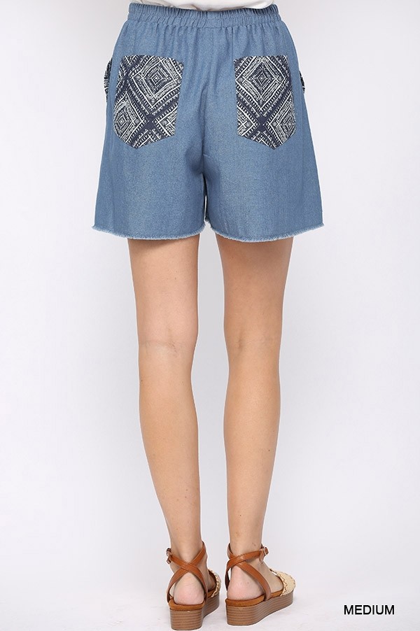 Denim Shorts with Printed Pockets & Raw Hem – Medium