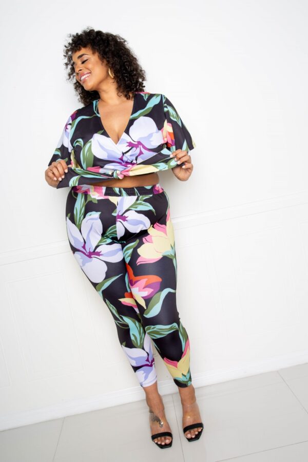 Flower Jogger & Top Set – Floral Print (Plus Size)