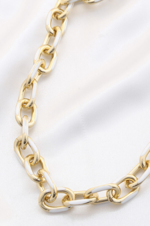 Polished Color Metal Oval Link Necklace – Vibrant Hues