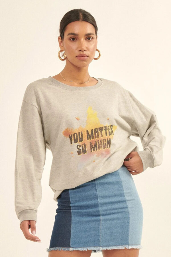 Vintage Star Graphic Sweatshirt – Heather Grey